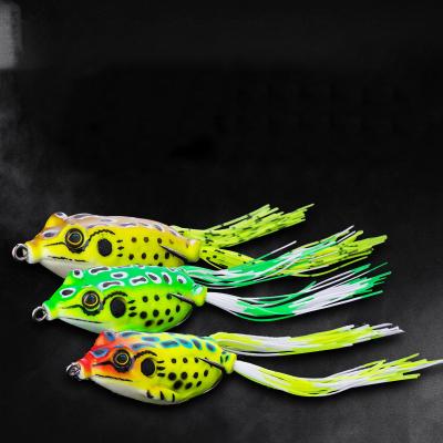 China Rubber Fishing Frog Lure Realistic Snakehead Bass Bait Frog Double Hook Double Thrusters Frogs Soft Bait Fishing Lures for sale