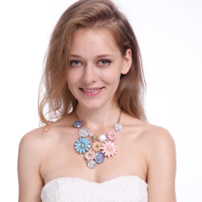 China ALLOY Personalized Girls Lady Multicolor Flower Hollow Crew Chunky Necklace Custom OEM Brand Stone Necklace for sale