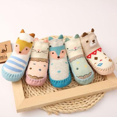 China Antibacterial High Quality Animal Cat Combed House Lovely Baby Cotton Anti Slip Shoe Socks for sale