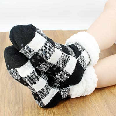 China Warm Indoor Non-slip Slipper Knocks Thermal Christmas Fuzzy Cute Women Fluffy Women's Socks for sale