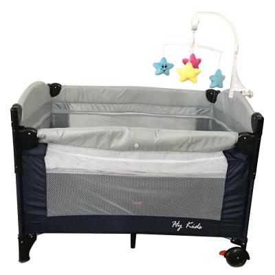 China Modern Metal Playpen Baby Cribs Multi-purpose Swinging Baby Crib for sale