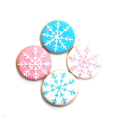 China Viable Delicious Handmade Pet Snacks Dog Biscuits Suitable For Teeth Grinding Round Snowflake Shape Pet Food for sale