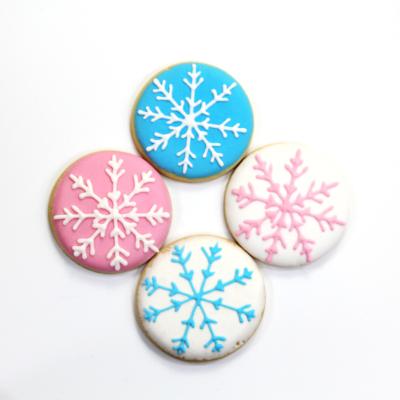 China Viable Factory Wholesale Dry Pet Food Dog Treats Snowflake Cookies for sale