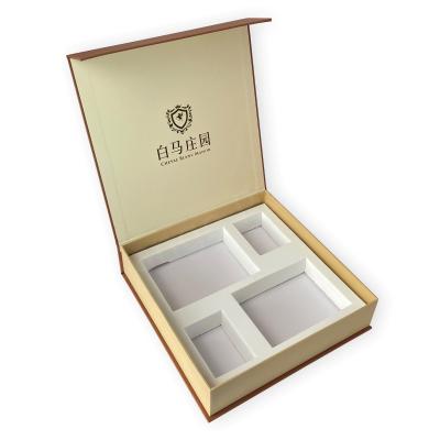 China Chinese Factory Handmade Wine Gift Box Set PU Leather Wine Box Magnetic Wine Bottle Gift Box for sale