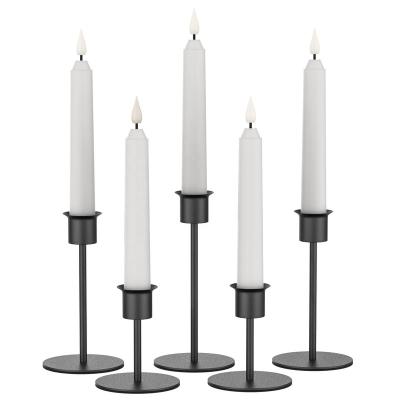 China High Quality Novelty Wedding Decor Dining Table Centerpiece Around Low Black Iron Candlestick Candlestick Holders for sale