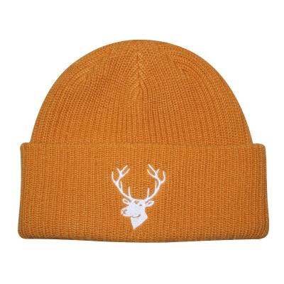 China COMMON custom design low MOQ flat price embroidery logo cheap acrylic winter beanie hats for sale