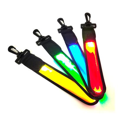 China Outdoor Camping Hiking High Quality 2021 Mode Safety Traveling Warning Sport Led Light For Hiker for sale