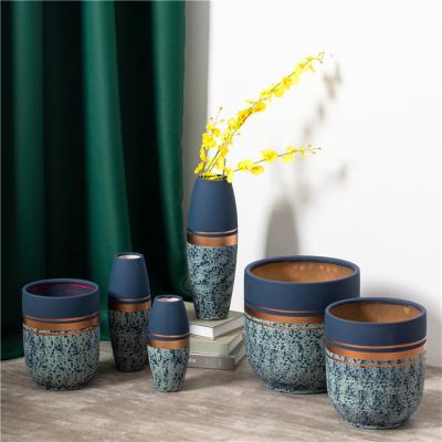 China Minimalist Indoor Matte Blue Outdoor Planter Home Garden Novelty Planter Ceramic Flower Pots for sale