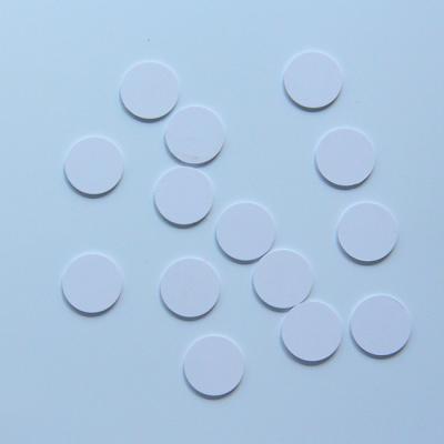 China PVC Flat Tag Anti-Metal Social Media NFC Tag  White PVC Flat Tag for sale