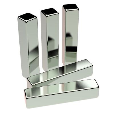 China High Performance Plating Nickel N35 Grade Stick Sheet Shape For Perfume Toys And Gift Box Magnet Te koop