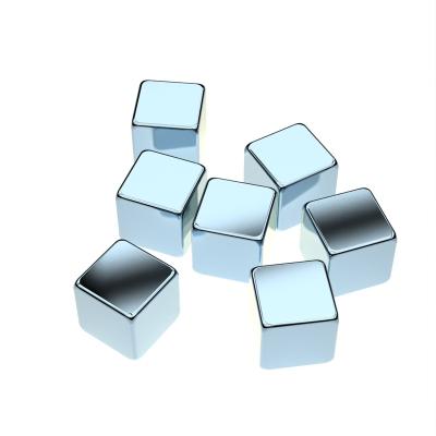 China Most Popular Plating Nickel NdFeB N35 N52 Stick Shape For Perfume Jewelry Gift Box Magnet à venda