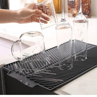 China Sustainable Silicone Place Dish Drying Mat Heat Resistant Draining Tableware Tableware Mat Placemat for sale