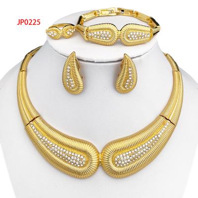 China 4pcs/set Wealth Symbol Gold Noble Jewelry Sets Fashionable Girl's 24k Gold Plated Engagement Jewelry Set For Women/Men for sale