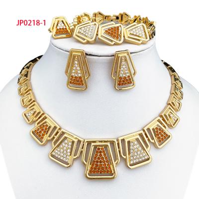 China 4pcs/set Luxury Trend Exquisite Trapezoid Design Crystal Jewelry Sets Wholesale Gold Plated Wedding Fine Jewelry Set for sale