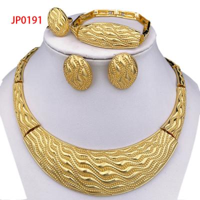 China 4pcs/set Luxury Gold Plated Wave Jewelry Sets Escrow For Custom Personalized Mens Jewelry Set for sale