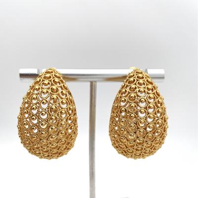 China Jewerly Fashion Huggie Cartilage Earrings Gold Ball Designs Jewelry Models 2013 Fashion Design Gold Alloy Earrings for sale