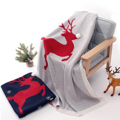 China Cotton Christmas Snowflake Deer Jacquard Knitted Animal Baby Blanket Anti-pilling for sale