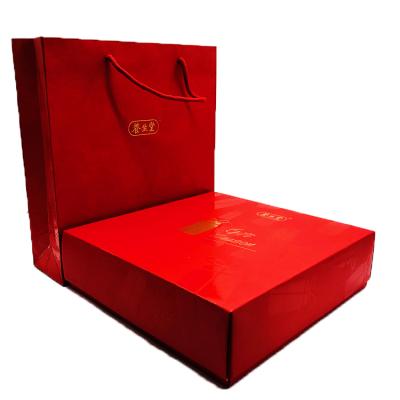 China Recyclable Custom Gift Sets Packaging Lid And Style Base Paper Box With Handle Bag for sale