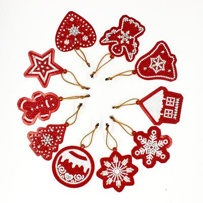 China 2021 New Eco-Friendly Christmas Diamond Painting Christmas Tree Snowman Gift Pendant Decoration for sale