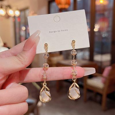 China New Design Elegant Tassel Wholesale FASHIONABLE Long Opal Drop Dangling Earrings For Women for sale