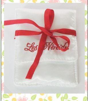 China Wedding Favor Satin Drawstring Pouch , White Gift Bags With Red Ribbon for sale