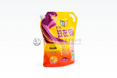 China Plastic Custom Printed Juice / Drink Spout Pouch , 500ml Liquid Spout Bag with Handle for sale