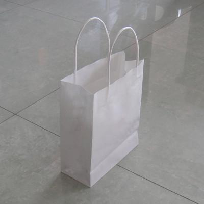 China Bolsas de papel modificadas para requisitos particulares blancas del papel de Kraft con el papel de Kraft de 150 gramos en venta