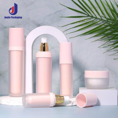 China PP Cream Jar Customized Vacuum Pump Bottle Cosmetic With PET Collar Material for sale