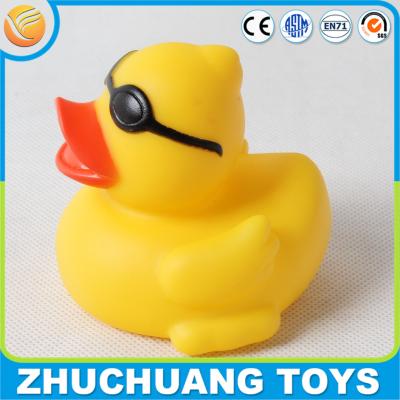 China baby yellow duck floating bath toys for sale