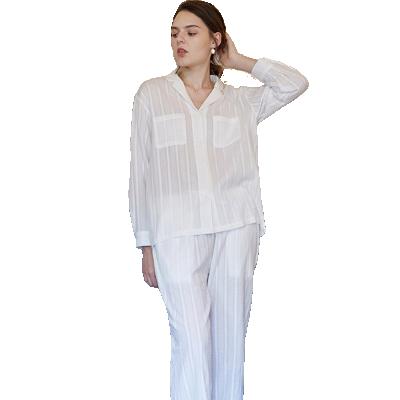 China Women's New Cotton V-Neck Cotton Loungewear Pajamas Two Piece Pajamas Thermal Sleepwear Custom Long Sleeve for sale