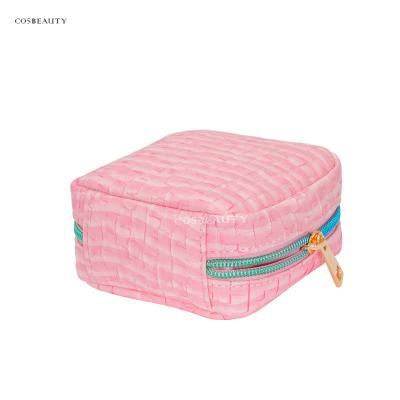 China FAMA Certificated Factory Stylish Professional Pink Color Makeup Bag Daily Use PU Leather Cosmetic Bag for sale