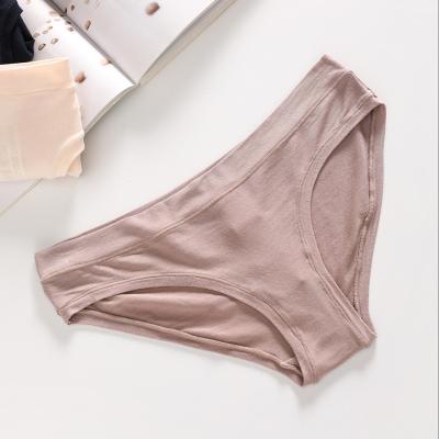 China Viable Hot Sample Solid Color Shorts Cotton Classic Fashion Panties Low Rise Female Underpants for sale