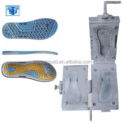 China Unique steel three color pvc shoe airblowing mold for sale