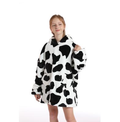 China Children's Warm Giant Hoodie Cow Wearable Fleece Blanket Super Thick Flannel Blanket And Comfortable Blanket With Sleeves And Hoody for sale