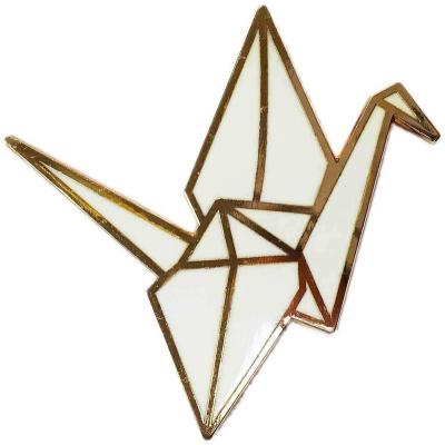 China USA origami crane enamel paper pin for sale