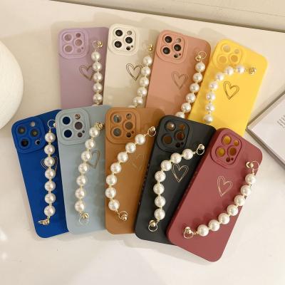 China Love Heart Design Fashion Shockproof Silicon Mobile Phone Waterproof Case For Iphone 7 8 plus X Xs Cover With Pearl Strap for sale