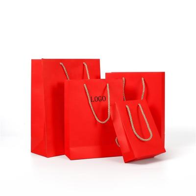 China New Arrival Brand Recyclable Custom Paper Bags Logo Printing Red Recyclable Kraft Paper Bag Reusable Shopping Paper Box for sale