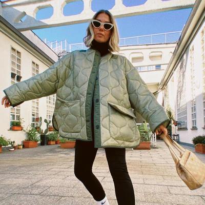 China Winter Anti-Wrinkle Warm Long Sleeve Pocket Loose Thick Parkas Oversized Fashion Women Casual Jacket Coat for sale