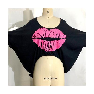 China Custom Anti-pilling Women's Tee Lip Shape Black Shirts Slit Design O-Neck Tops Swallowtail For Ladies Summer Simple Design for sale