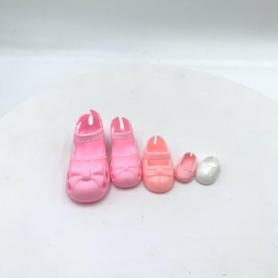 China Cartoon Toy High Heels Sandals Boots Shoes Accessories Colorful Plastic Doll Dress Up Shoes Dress Up Barbies Doll Shoes Plastic Accessory for sale