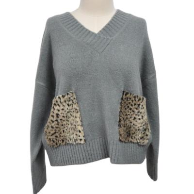 China Fashion Comfortable Anti-pilling Hand Feeling New Design Women Pullover Sexy Leopard Fur Sweater for sale