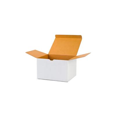 China 2021 NEW HZKO Delivery OEM 20Different Color Paper Box Disposable Fast Express Packing Box for sale