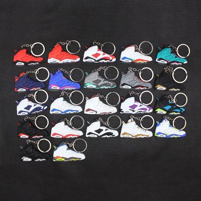 China Free Promotion Gift Dropshipping Shipping 1/6 Scale RUBBER SNEAKERS Keychains Mini Sneaker Shoes Keychain for sale