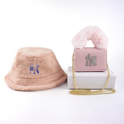 China 2021 high quality new design matching fur hat and purse set women ny purses and hot handbags ladies handbags for sale