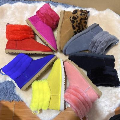 China Wholesale Fashion Trend Ladies Waterproof Genuine Sheepskin Snow Boots New Kids Classic Ugh Women Shoes Winter Wool Fur Boots For Women for sale