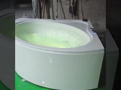 Circle Waterfall Massage Bathtub With U Type Overflow System