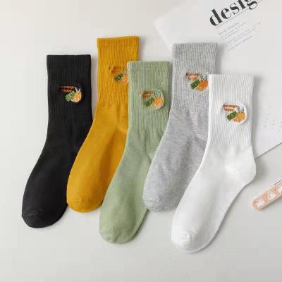 China High Quality QUICK DRY Women's Embroidery Women's Socks Trend Ins Medium Tube Socks 5colors for sale