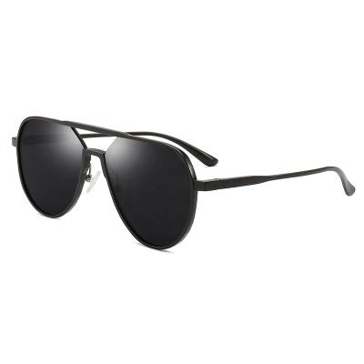 China Anti New Design UV400 Sunglasses Men Shades Big Polarized Spring By Classic Pilot Aluminum Frame Hinges Custom Sun Glasses for sale