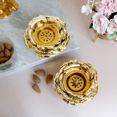 China Delicate/Cheap/High Quality Hot Selling Incense Burner Plating Lotus Petals Incense Burner Aroma Diffuser Gold Ceramic Ornaments for sale