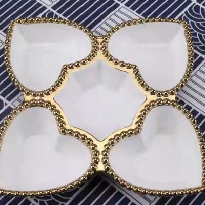 China Hot Selling Single Ended Style Viable Heel Style Ceramic Gold White Dinner Dishes For Wedding Party And Hotel for sale